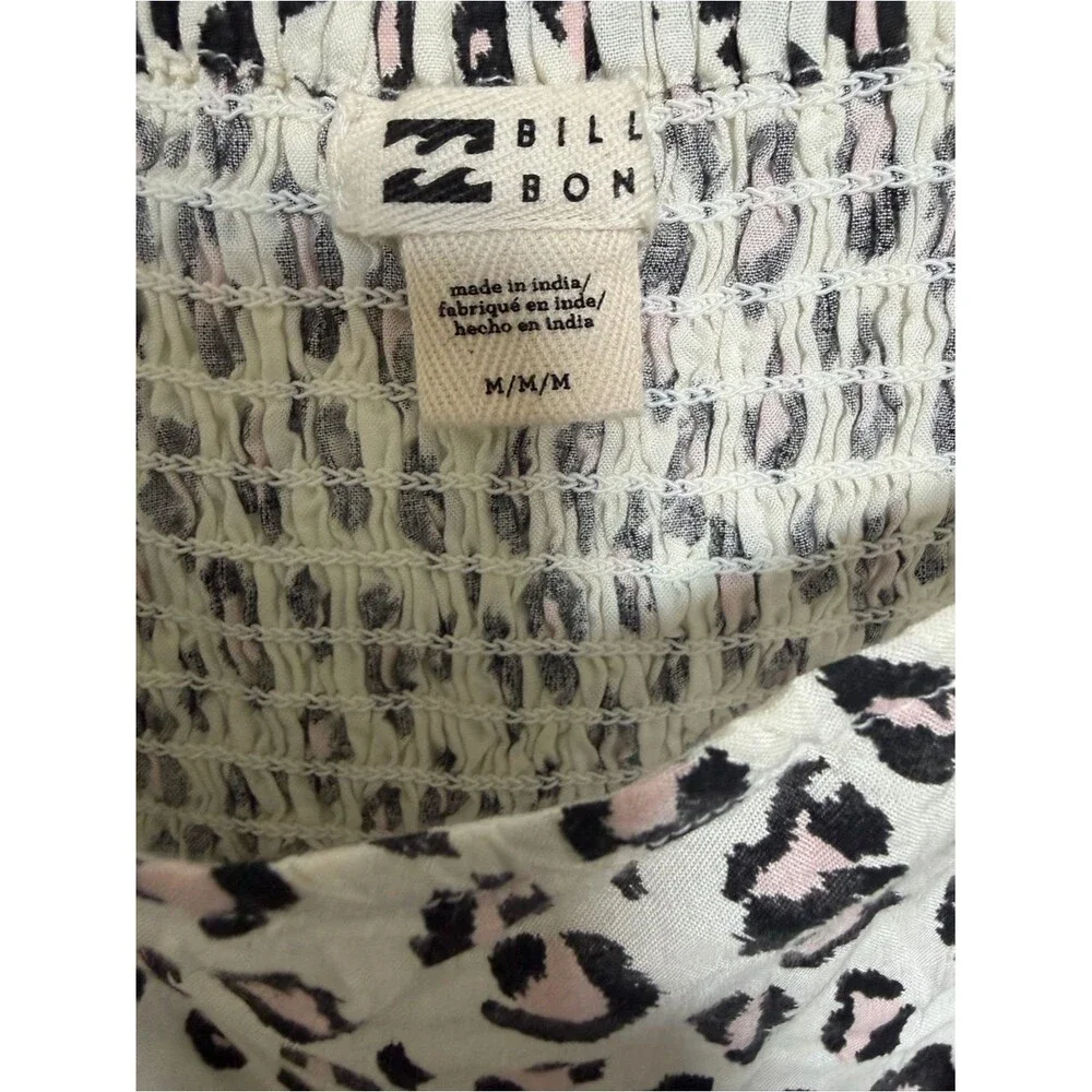 New Billabong Cream Dress with Black and Pink Leopard Print. Size Medium